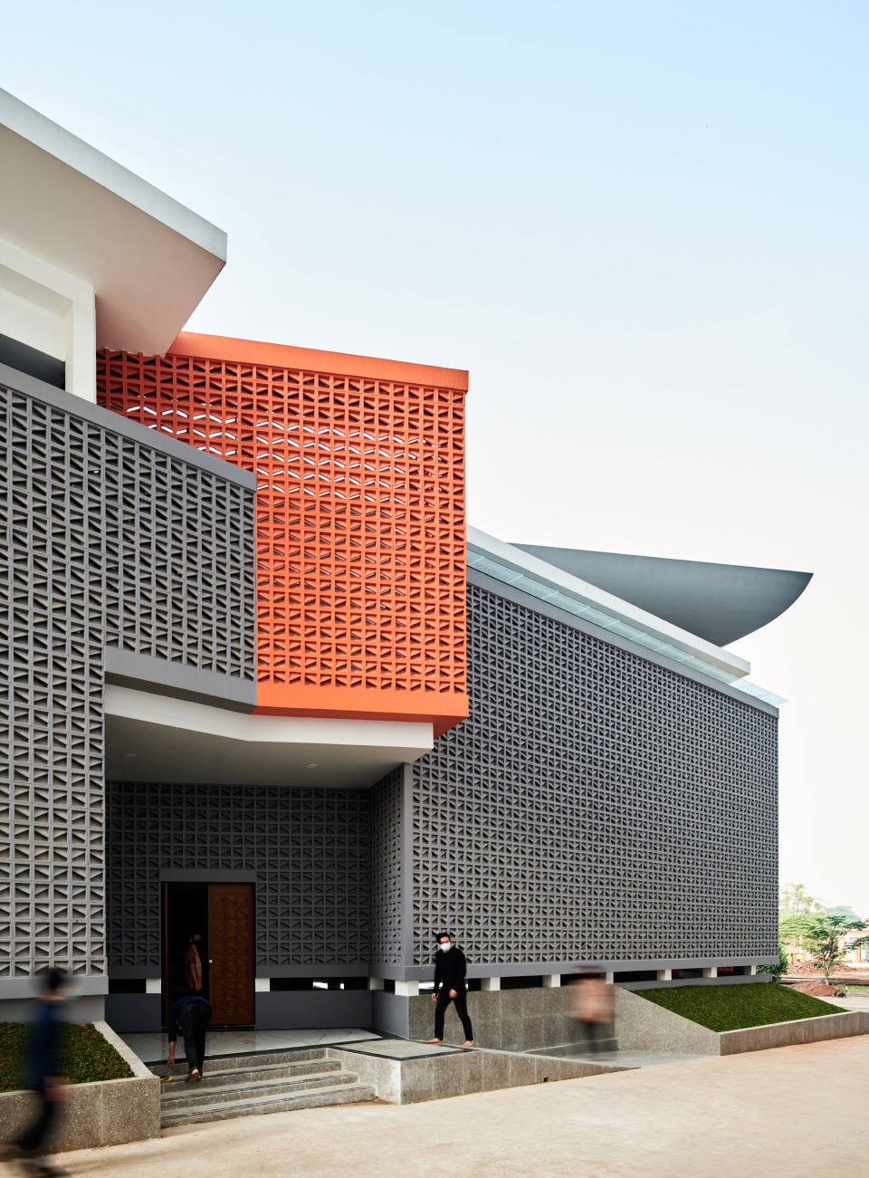 bioclimatic community mosque of pamulang by rad ar 2