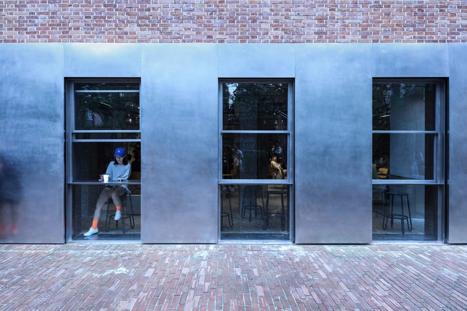 Basdban dongqi Architects