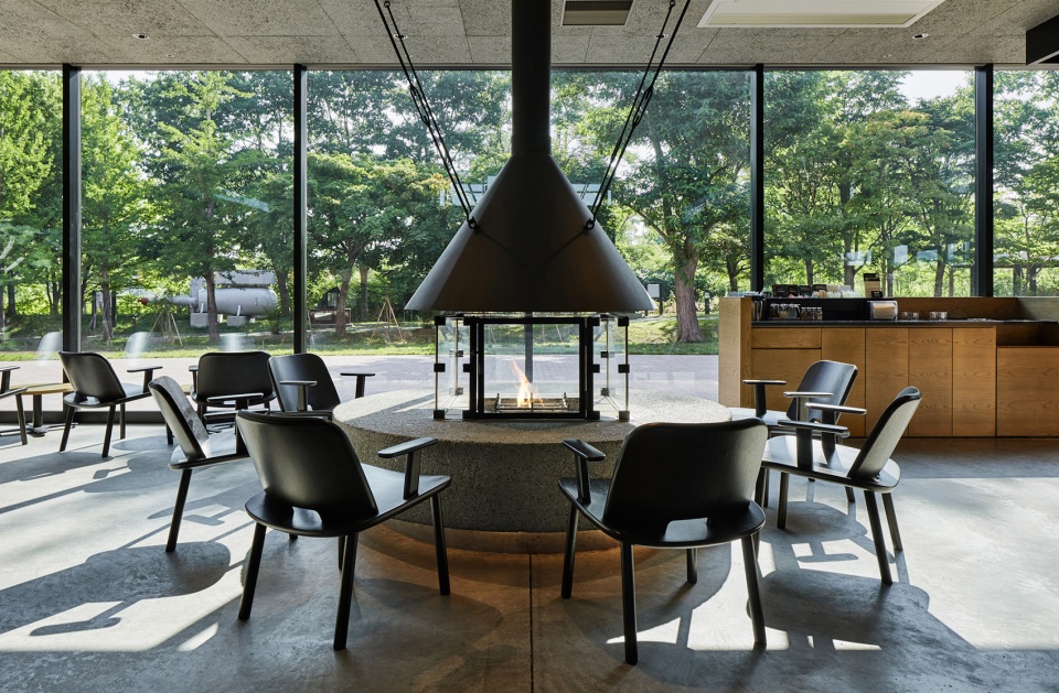 ebetsu tsutaya books by hikokonishi architecture inc
