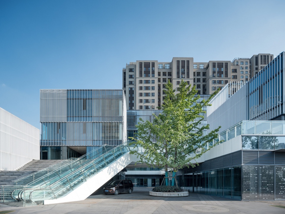 Cube Gallery CLOU architects