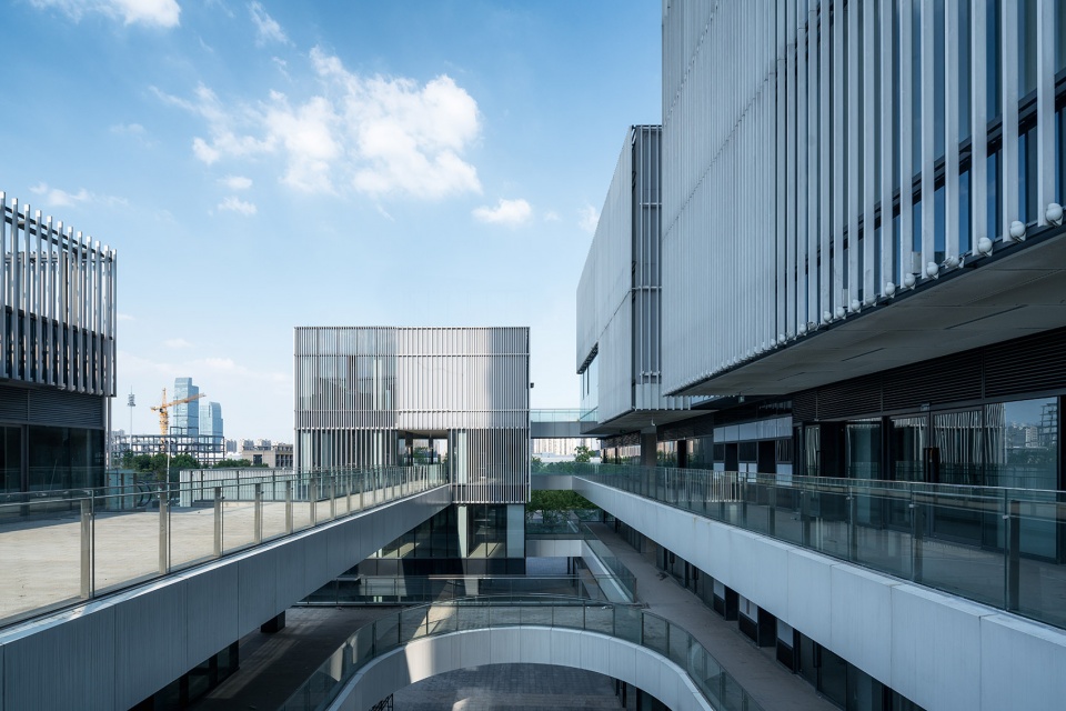 Cube Gallery CLOU architects