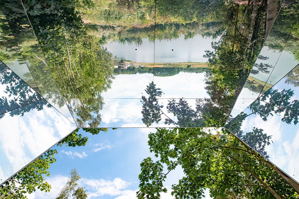reflektor wingles france by atelier ari