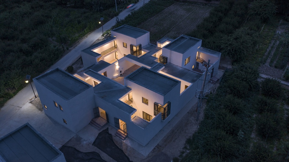 Group of Yard House Maxiang CU OFFICE