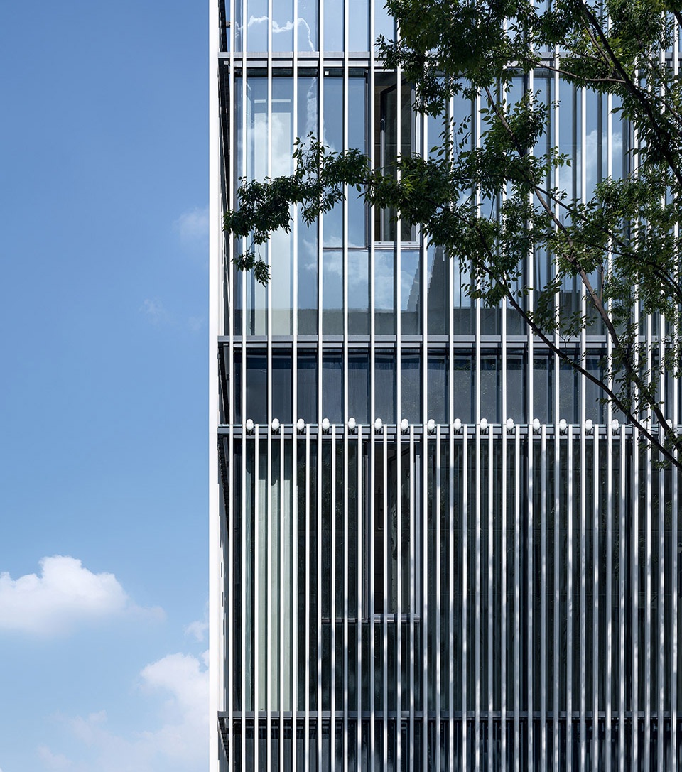 Cube Gallery CLOU architects 1