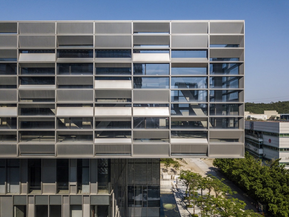 Longgang Chuangtou Headquarters Tower URBANUS