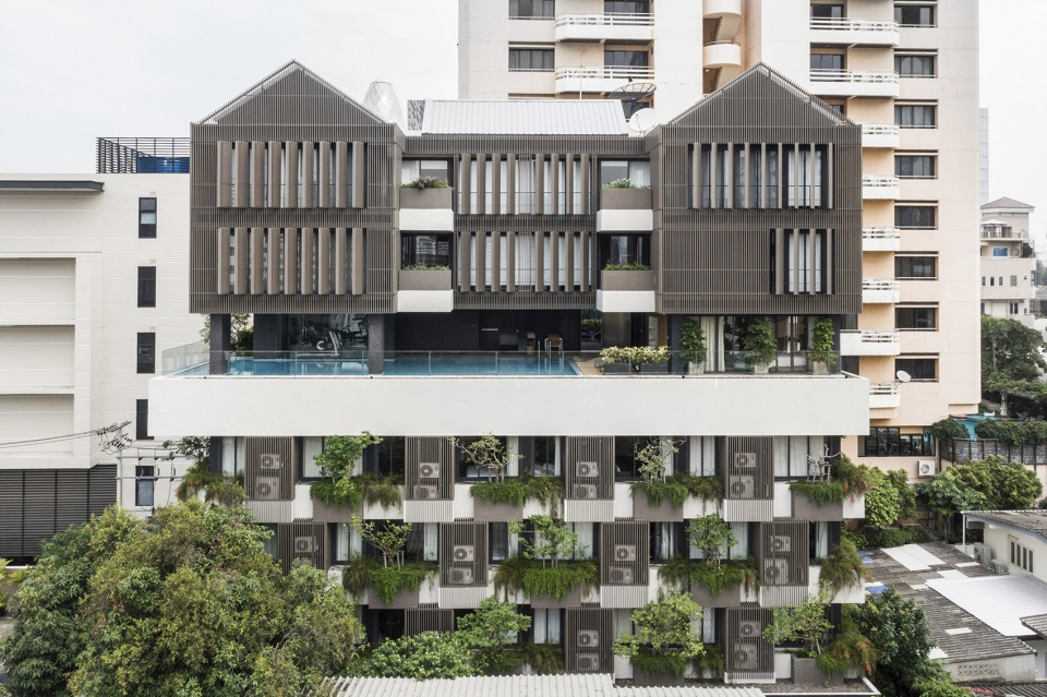 bangkok tryp bangkok by somdoon architects