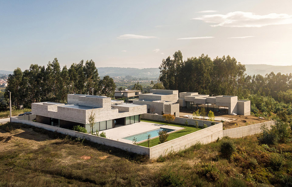 agrela house paredes by spaceworkers
