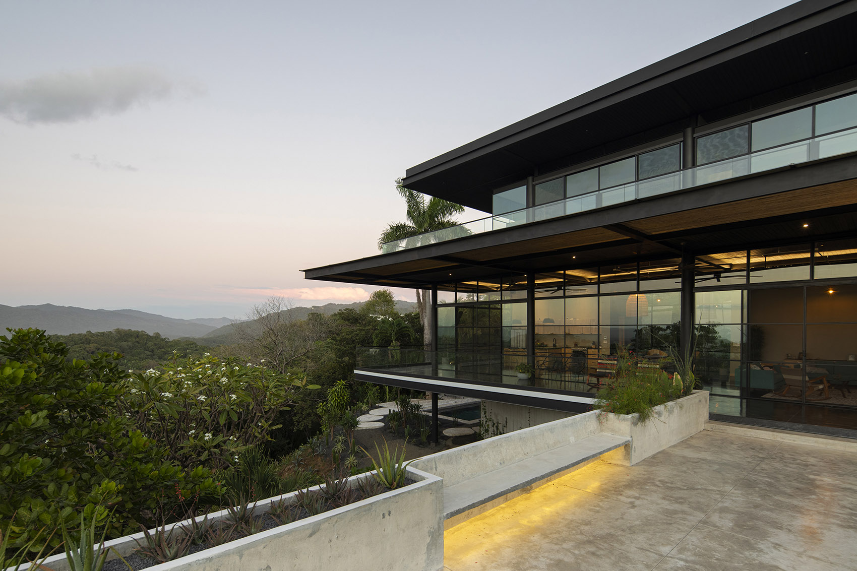 tresamore costa rica by studio saxe