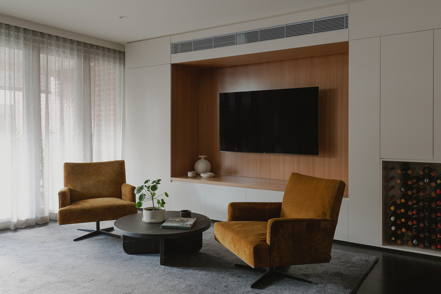 lacquerwall Melbourne by whda