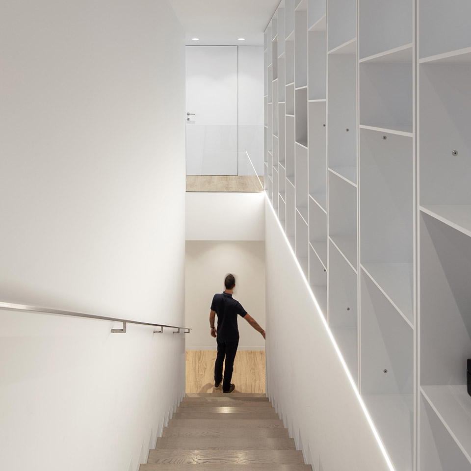 agrela house paredes by spaceworkers