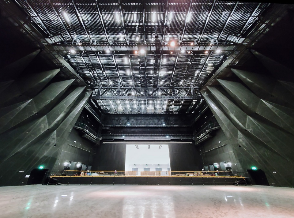 performance hall at the taipei music center by rur architecture