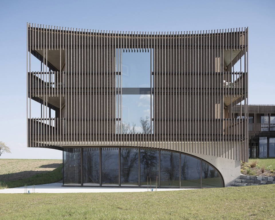La Corbière Natural medicine clinic LOCALARCHITECTURE
