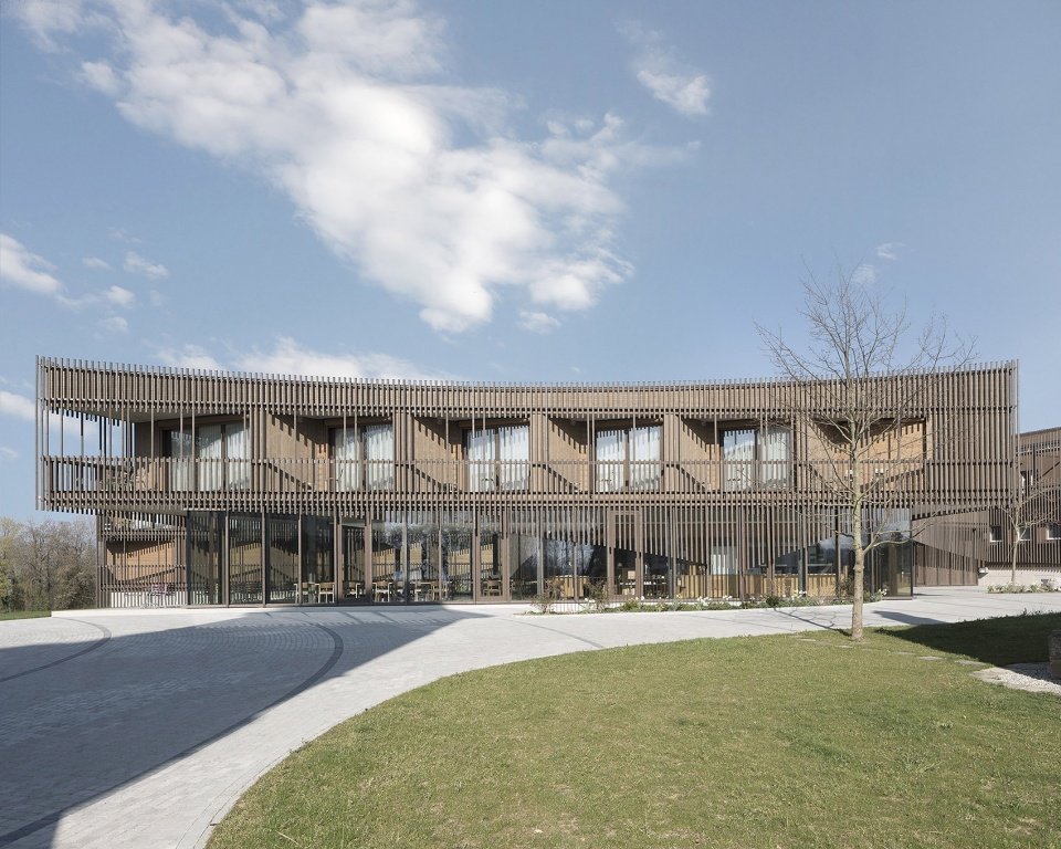 La Corbière Natural medicine clinic LOCALARCHITECTURE