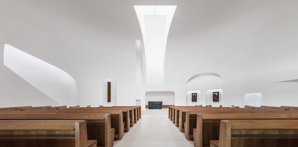 Church of Pope John Paul II Robert Gutowski Architects