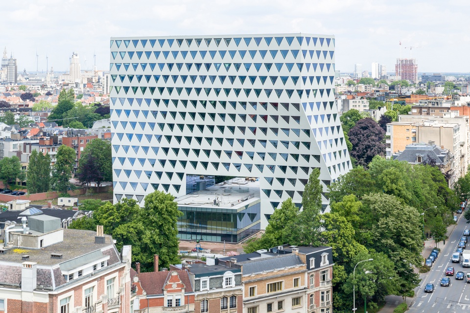 administration headquarters of the province of antwerp by xdga