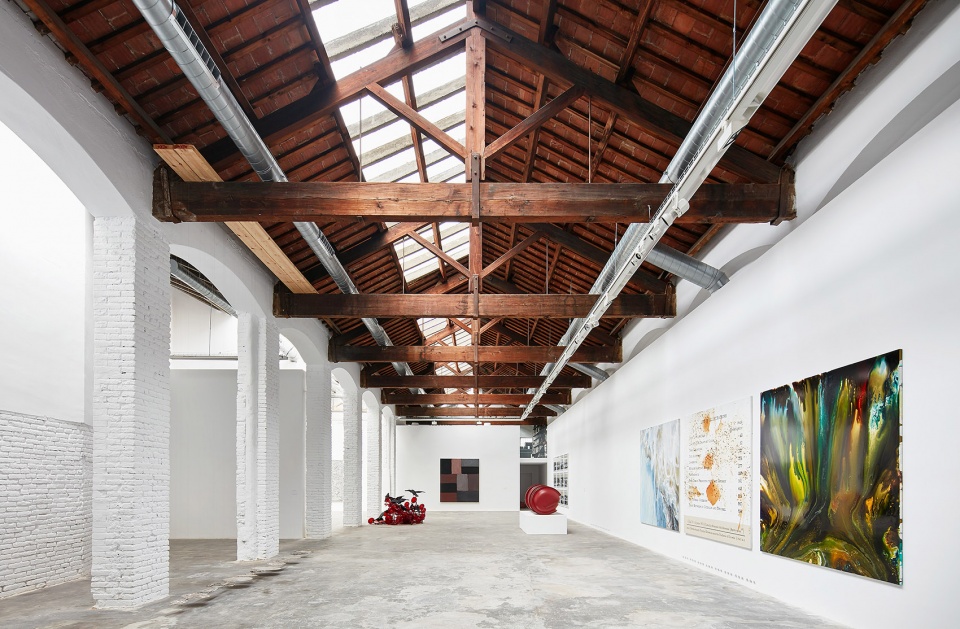 carles taché art gallery vidal tomás arquitectes