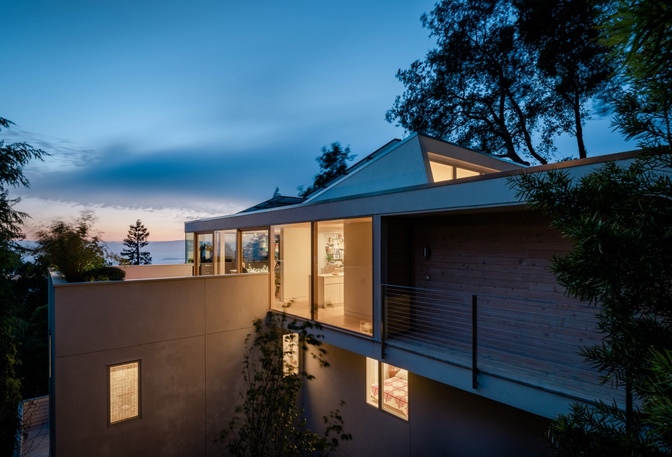 house of light rangr studio