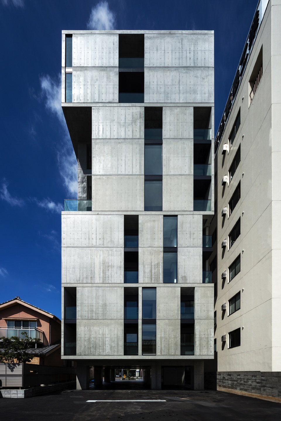 housing complex niigata iii by studio takuya hosokai