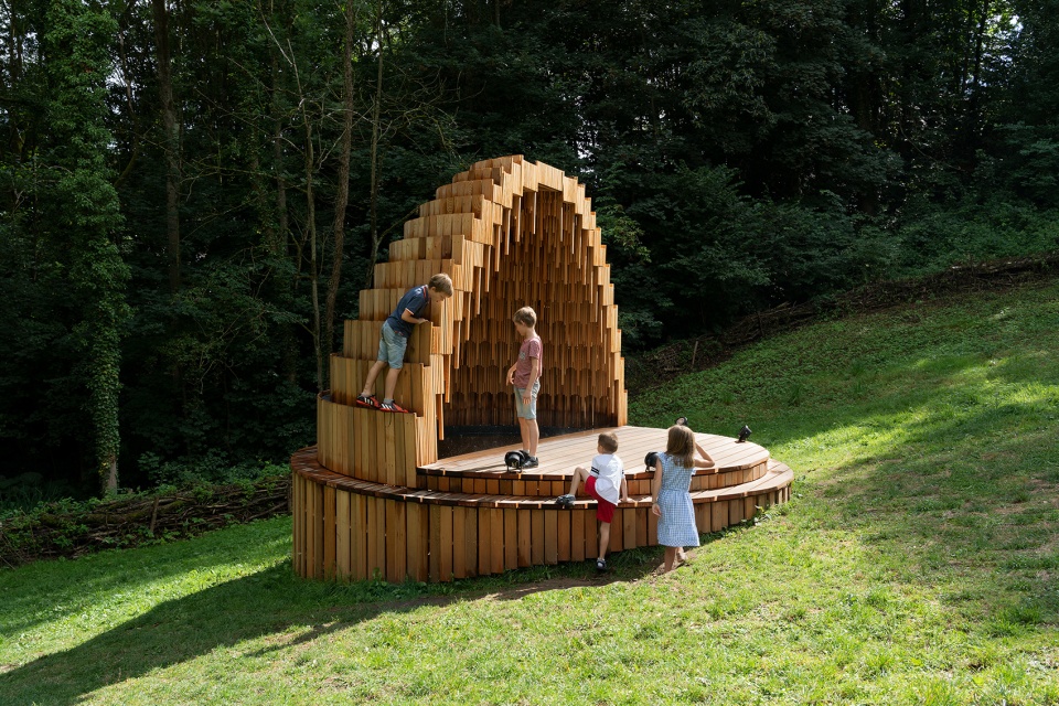 ain amplifier by matthijs la roi architects