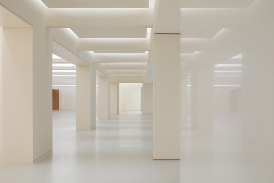 ep yaying fashion group office china by a3 vision