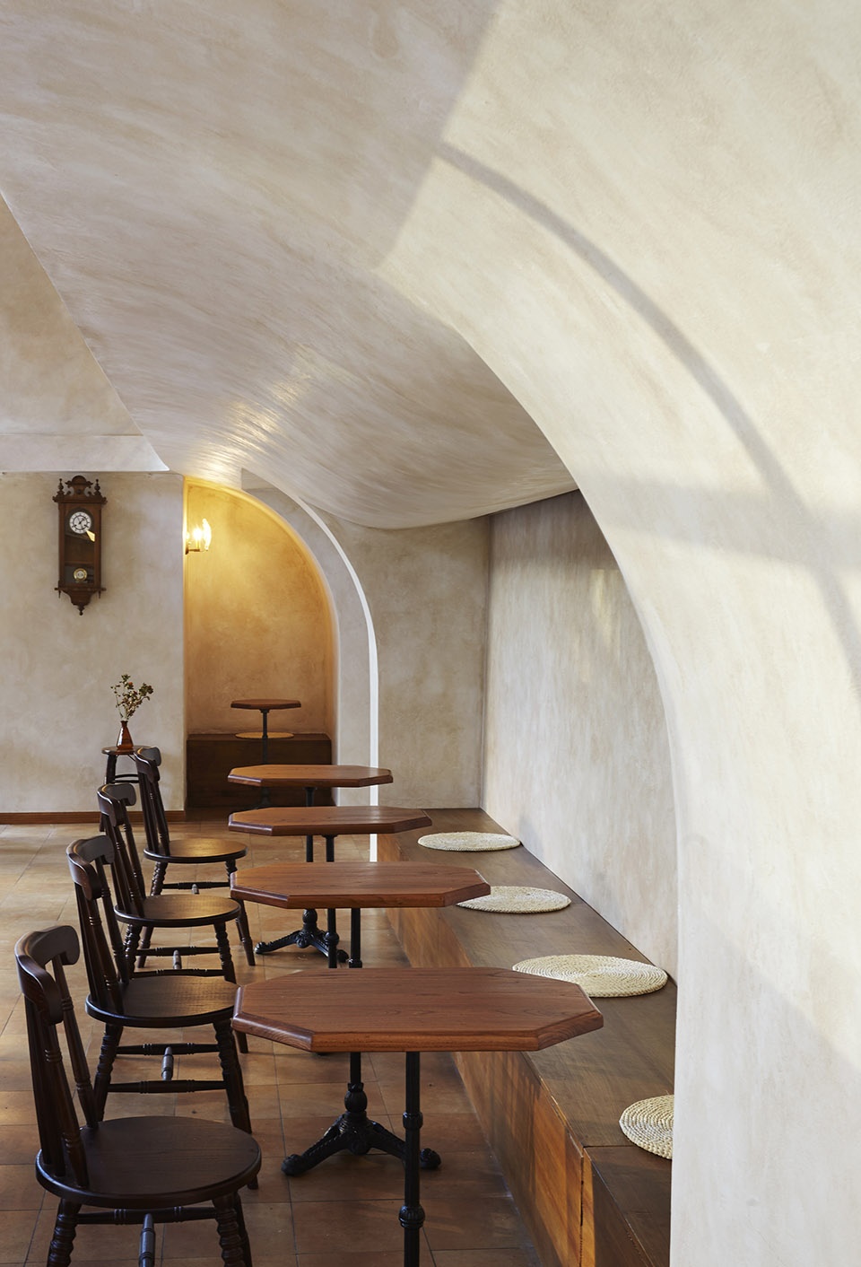 metal hands coffee renovation china by linkchance architects