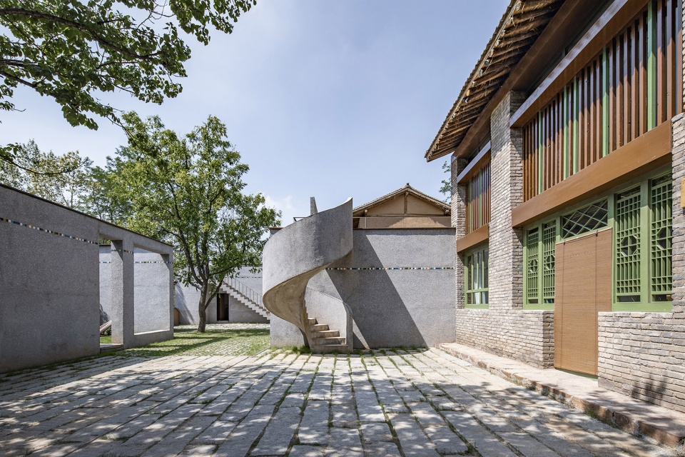 gooood archive guest house 2