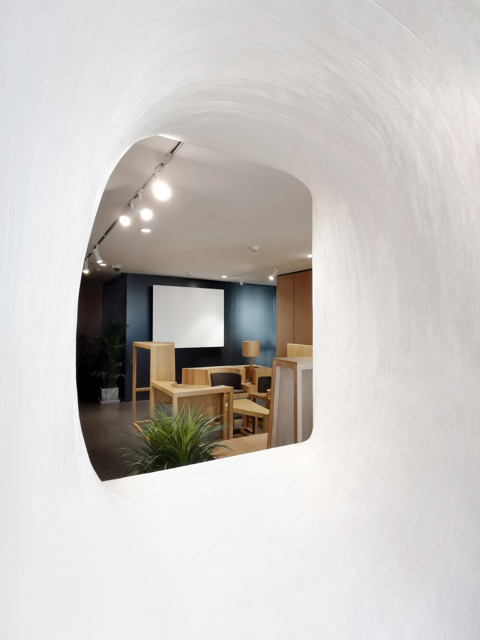micro renovation of the space of atelier li xinggang and exhibition design of integrated geometry and poetic scenery the working place of...