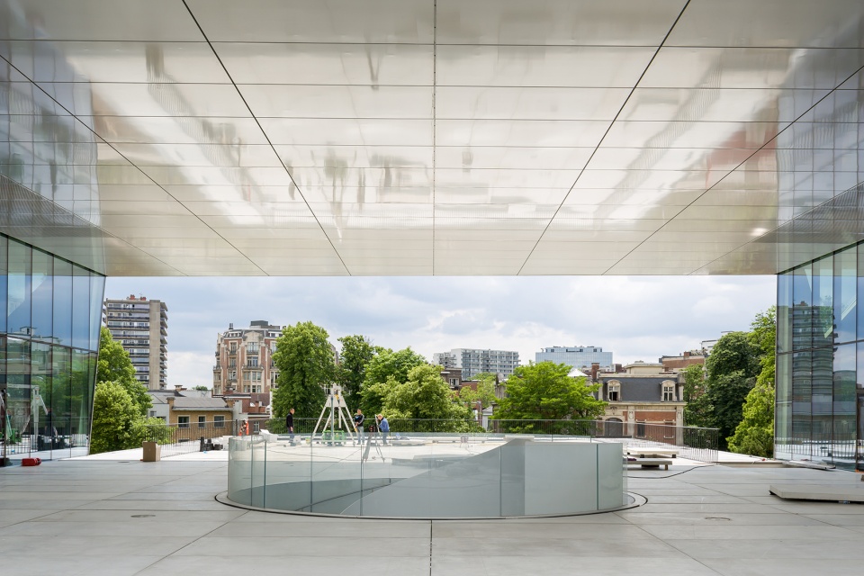 administration headquarters of the province of antwerp by xdga