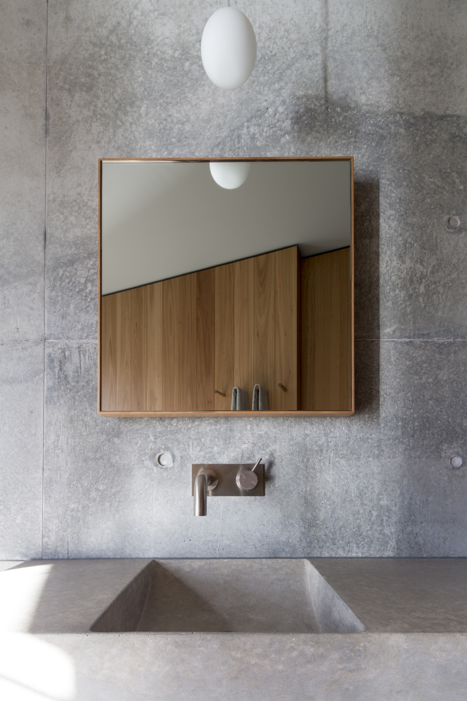 balmoral house by polly harbison design