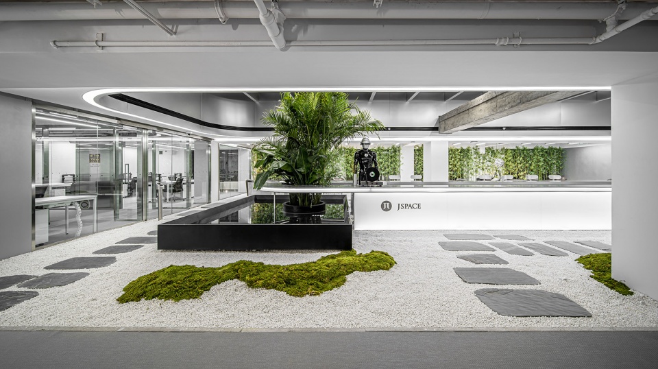 jinmao capital j space china by daga architects