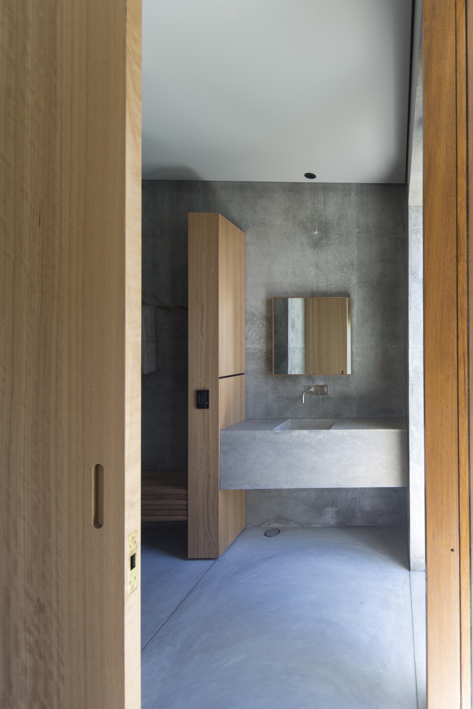 balmoral house by polly harbison design