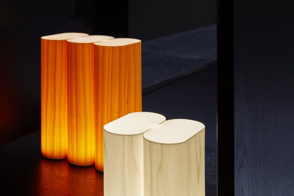 The bookish light studio MUT