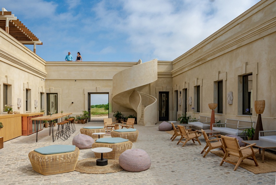 cuartel del mar restaurant by more co