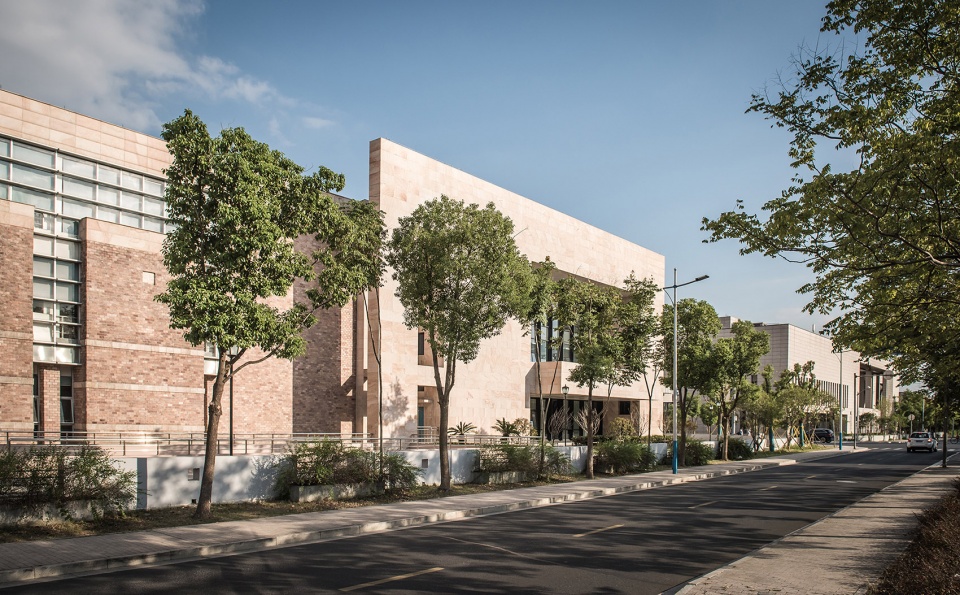 reconstruction and expansion project of jiaxing library china by sti design studio ziad