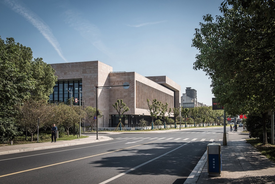reconstruction and expansion project of jiaxing library china by sti design studio ziad
