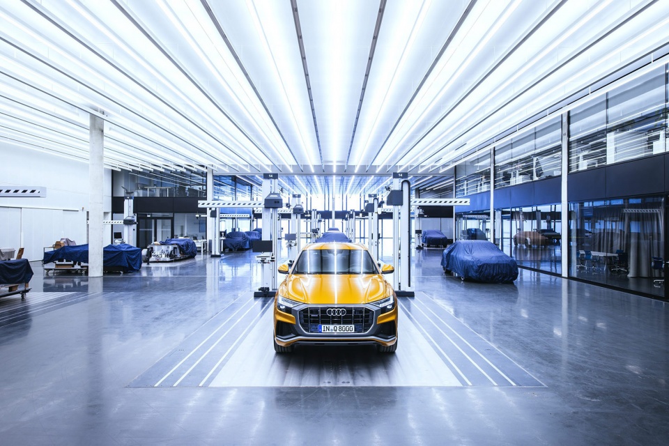 T3 Audi Design Center gmp