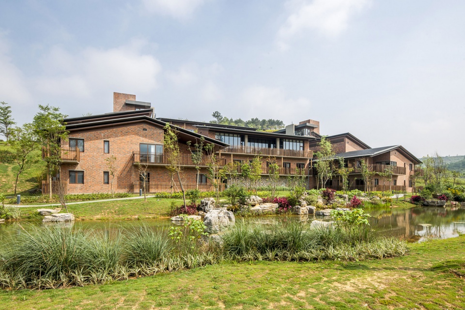 Baise Executive Leadership Academy By ECADI