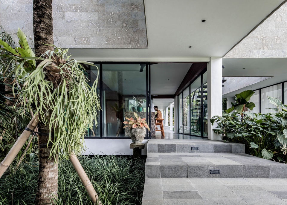haus flora by alexis dornier