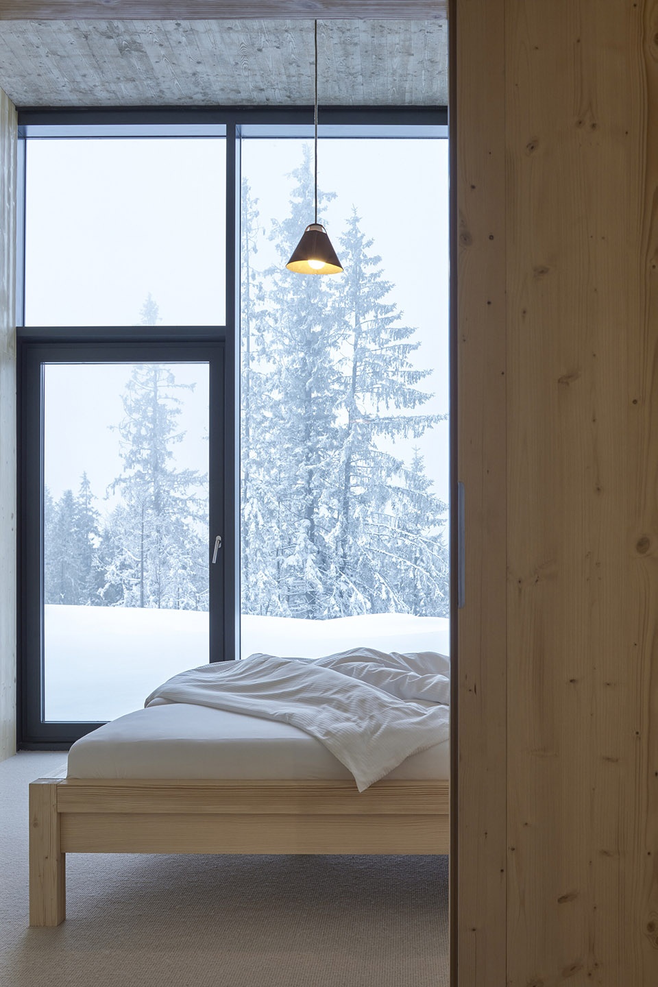 bachledka summit facilities by compass architekti