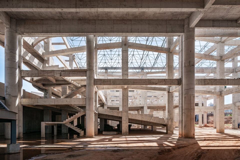 haikou school of the affiliated high school of peking university china by crossboundaries