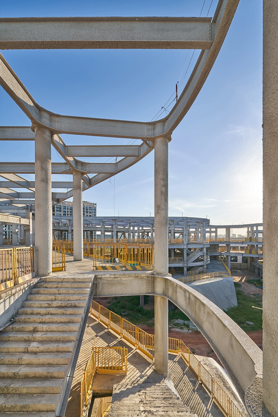 haikou school of the affiliated high school of peking university china by crossboundaries