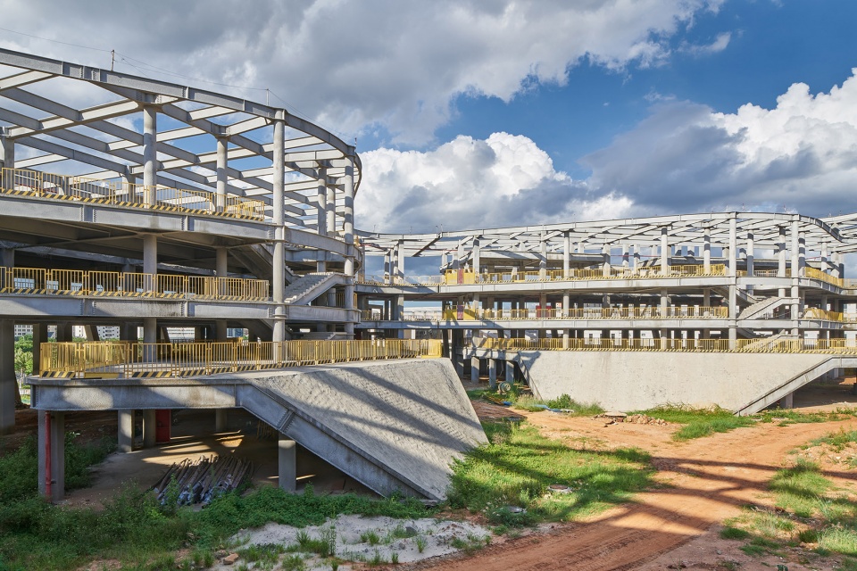 haikou school of the affiliated high school of peking university china by crossboundaries