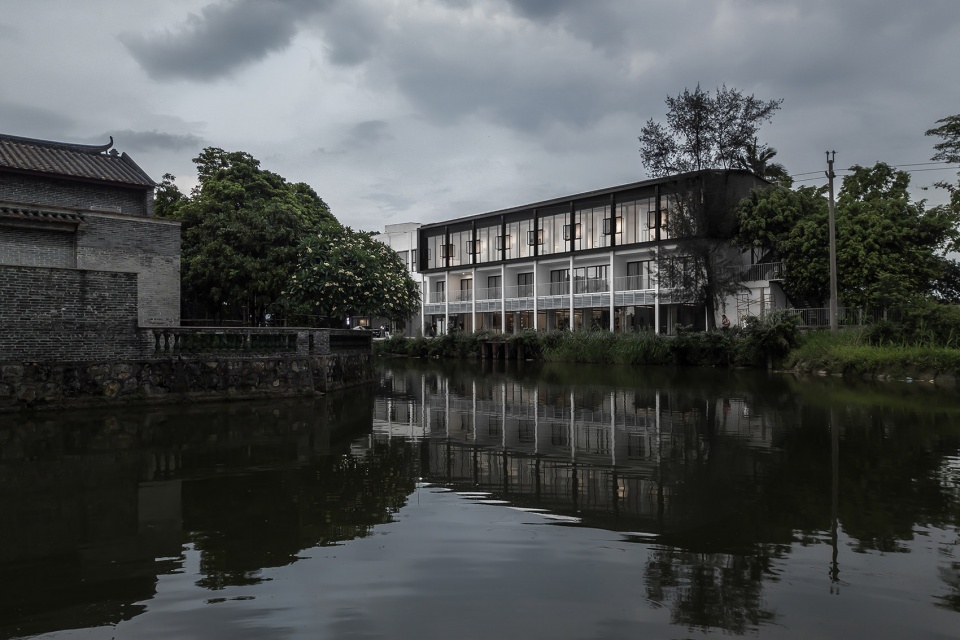 The Ink Pond Artist Hotel PMT Partners