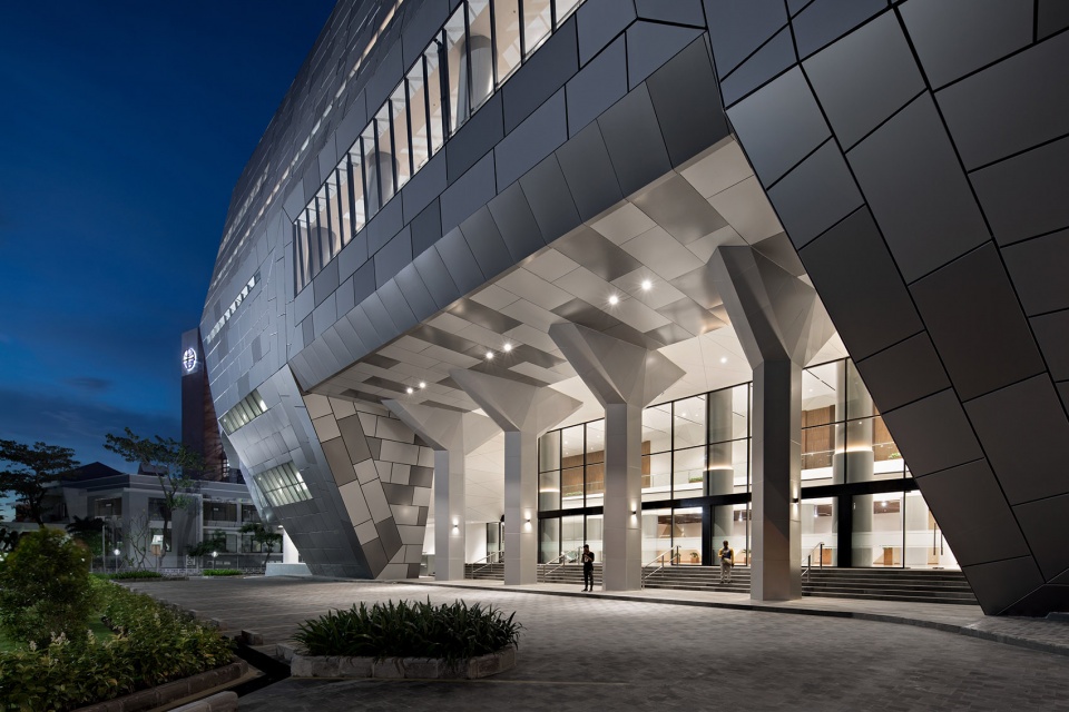 wm plenary hall indonesia by bgnr architects