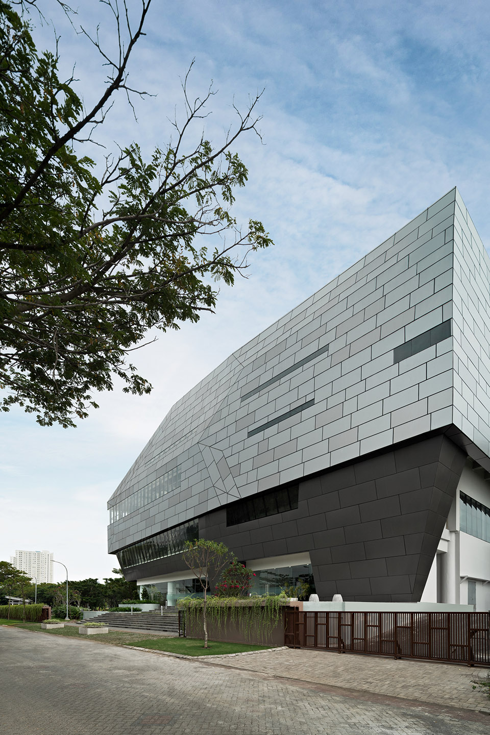 wm plenary hall indonesia by bgnr architects
