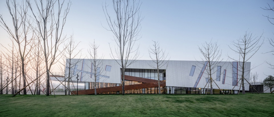 Xian Greenland Energy Art Center by Lacime Architects