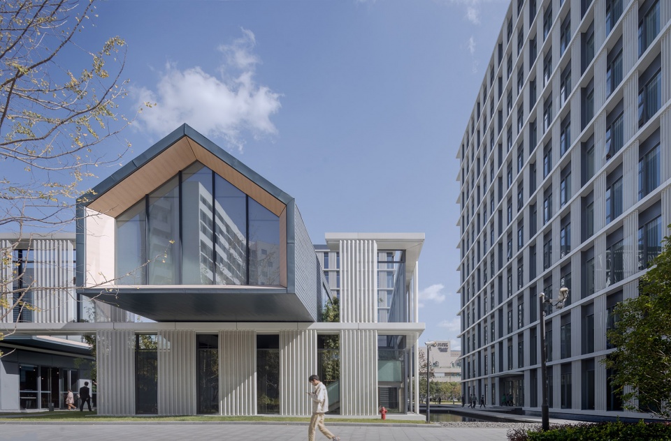 Zhangrun Office Buildings Scenic Architecture