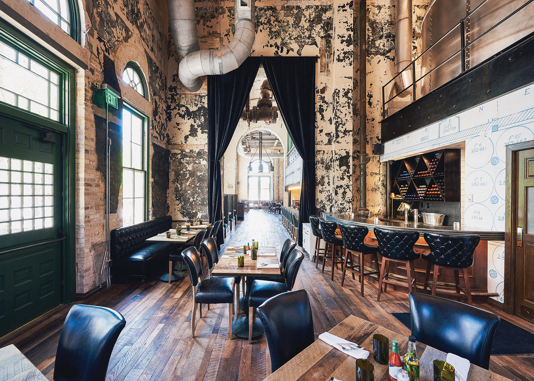 Southerleigh Fine Food and Brewery, San Antonio, Texas by Clayton Korte 谷德设计网