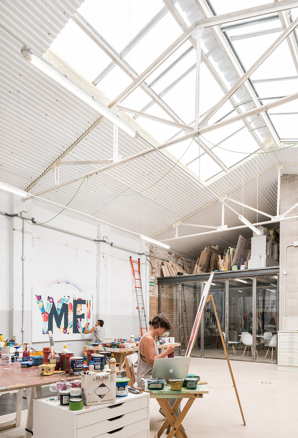 a rough diamond boa misturas new headquarters madrid by estuyo