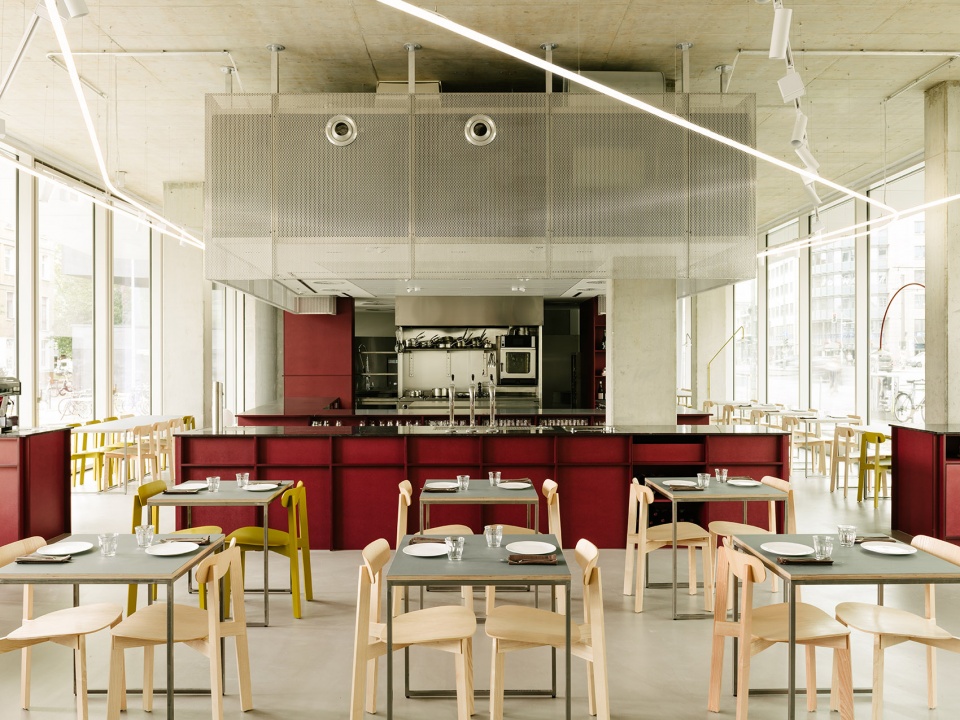 remi restaurant berlin by ester bruzkus architekten